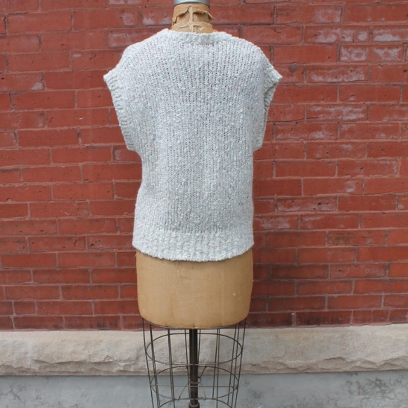 Vintage White Button Up Vest - Picture 3 of 4